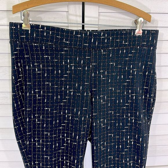 Old Navy Leggings Size Large Black & White - Picture 4 of 9